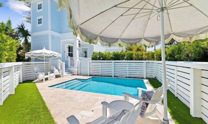 Seacrest Beach House | Luxury Beach Home, Sleeps 14, Private Pool & Rooftop Terrace ~ Cristalino Summer, 30A