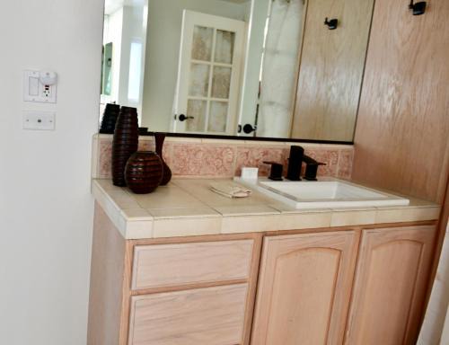 Silver Strand House | Luxury, Beach House, and quiet neighborhood