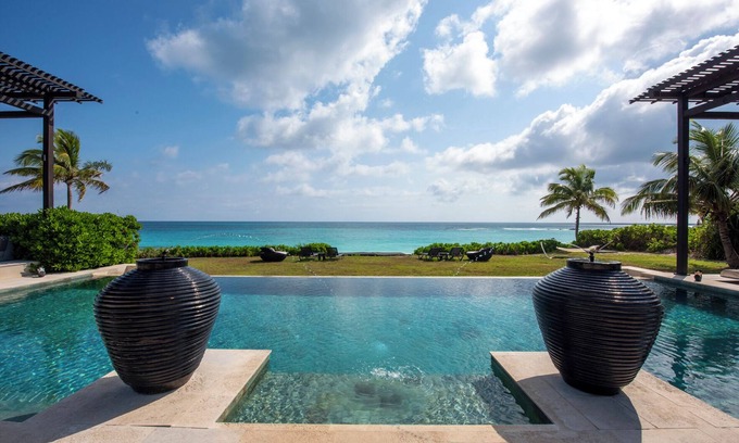 Governor's Harbour House | Luxury Beachfront Estate w/Htd Pool, Prime Banks Rd Location. Walk to Tippys!