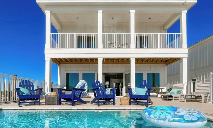 Southpointe House | Luxury/Beachfront/Heated Pool/Elevator/Indoor-Outdoor Game room/Fire pit