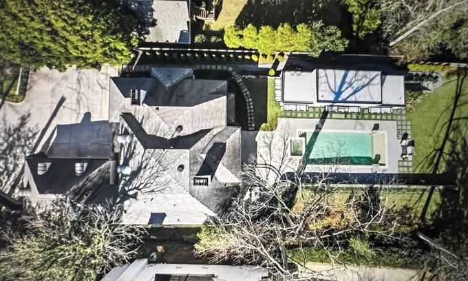 Tuxedo Park House | Luxury Buckhead Home