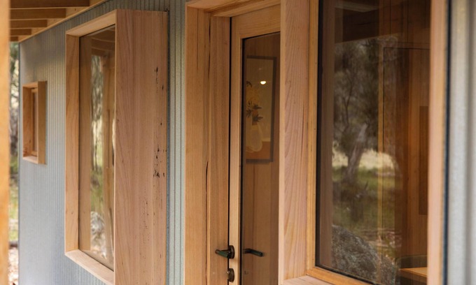 Jindabyne Cabin | Luxury Cabin in the Snowy Mountains