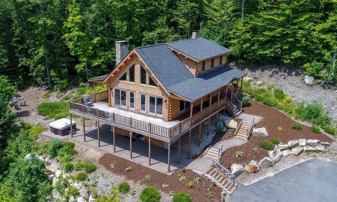 Gilead Cabin | Luxury Cabin nr Sunday River: Mtn Views, Hot Tub, Fire Pit: Ski Hike ATV Foliage