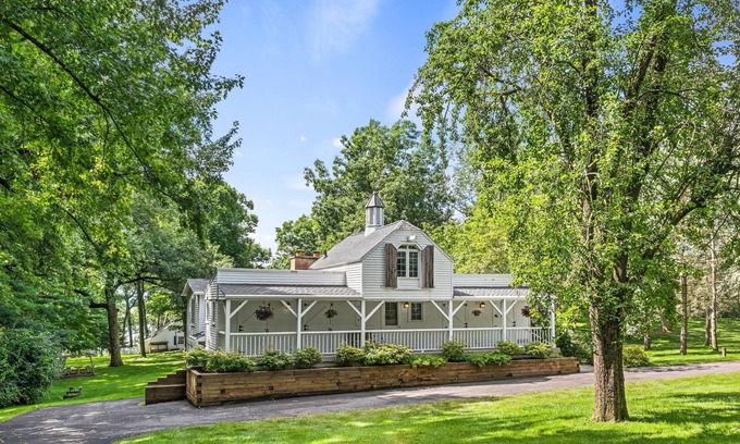 Green Lake House | Luxury carriage house with tons of space and 325 feet of shoreline!