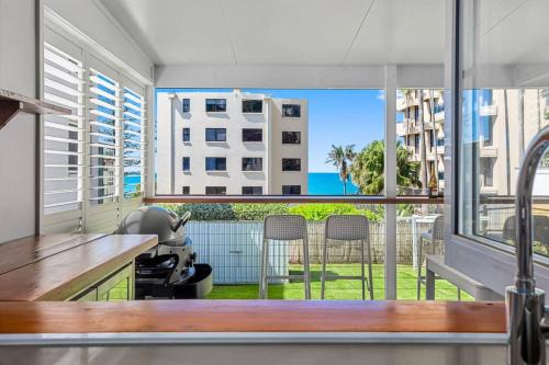 Coolum Beach Apartment | Luxury Coastal Retreat