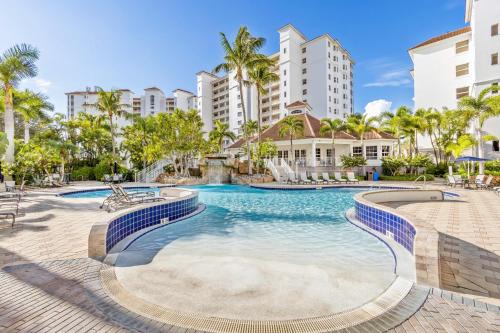 Vanderbilt Beach Apartment | Luxury Condo in Regatta
