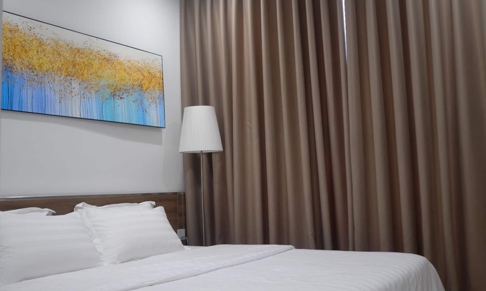 My Đinh Apartment | Luxury Condotel 2BR/30F Vinhomes Skylake Keangnam