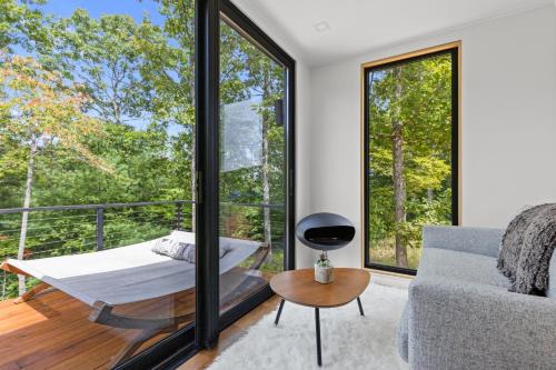 Young Harris House | Luxury Container Hammock, Fire Pit Pool