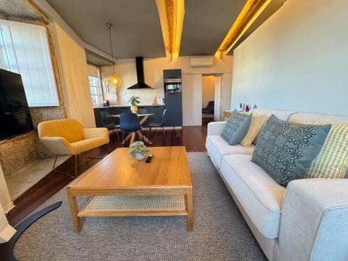 Casco Vello Apartment | Luxury Downtown C. Del Tratado 2
