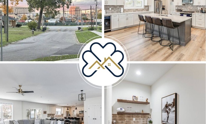 South Bend House | Luxury Estate with Stadium/TDJ Views | Sleeps 20+