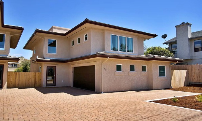 Grover Beach House | Luxury Family Beach House w/Rooftop Retreat! 0.7 miles to Oceano Dunes entrance