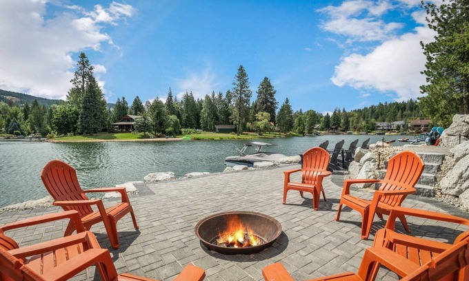 Sagle House | Luxury Family Waterfront Home | Dock + SUP/Kayak