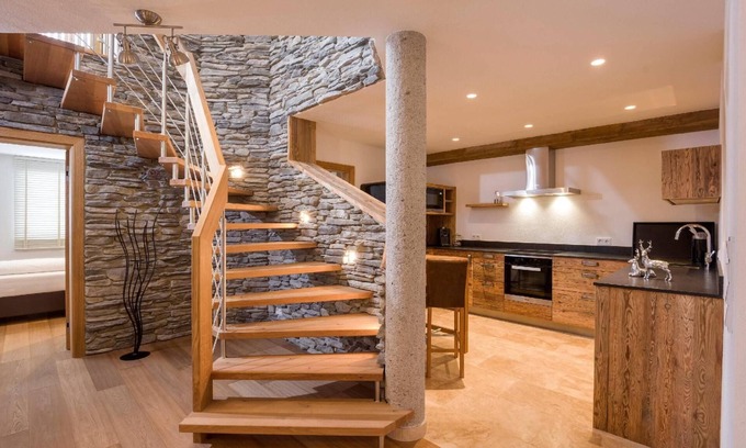 Moosen Apartment | Luxury flat "Almhütte" on the ski piste