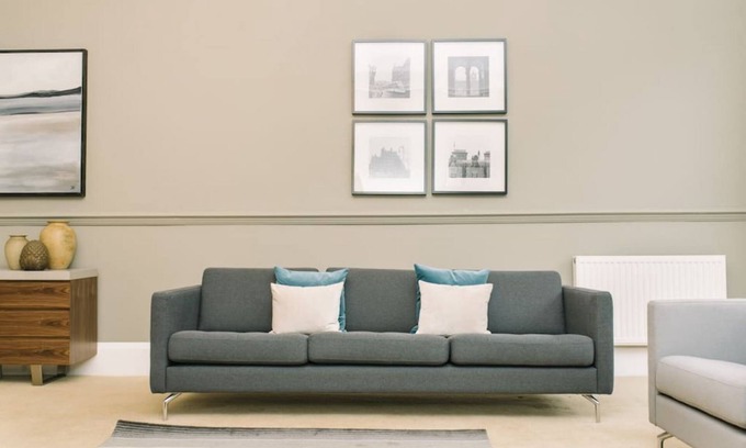 West End Apartment | Luxury Flat with Parking in West End