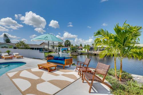 Apollo Beach House | Luxury Gem with Private Pool and Dock in Apollo Beach