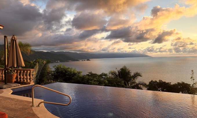 South Shore Hotel Area Villa | Luxury Hacienda-Style Villa with Extraordinary Ocean Views