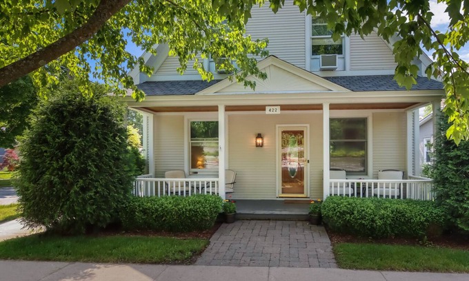 Suttons Bay House | Luxury Home in the Heart of Leelanau Wine Country, BLOCK FROM THE BEACH!