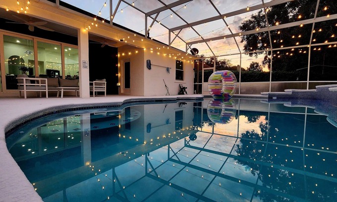 Clermont House | Luxury Home Lakeside Landing