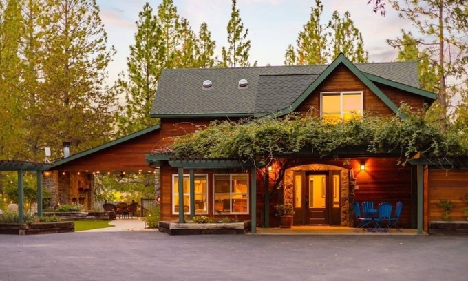 Groveland House | Luxury Home near Yosemite at Quail Crossing