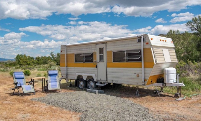 Whitehall House | Luxury in Perfect Location, Montana 1004