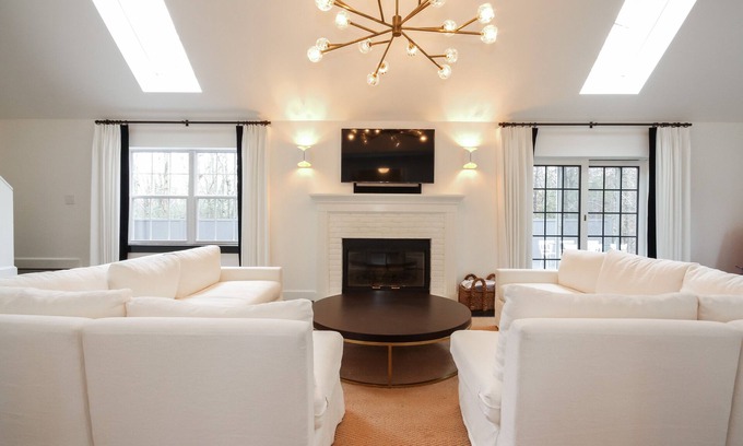 Sag Harbor House | Luxury in Sag Harbor - walk to beach