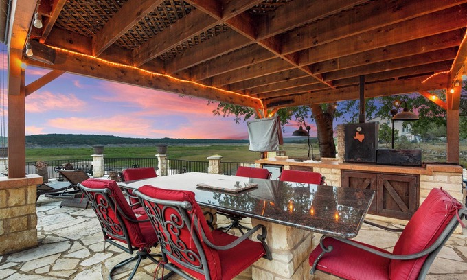 Highland Lake Estates House | Luxury Lake Life - Boat Dock, Outdoor Kitchen, Basketball Court, Game Room & Bar