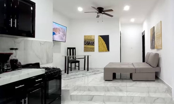 Salinas Condo | Luxury Lakeview Condo Fastest WIFI Golf Cart Help