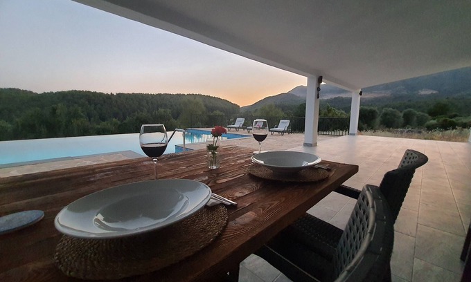 Fethiye Villa | Luxury large countryside villa, 15 kilometers from Calis Beach in Fethiye.