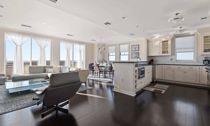 Diamond Beach Condo | Luxury Living at The Grand!
