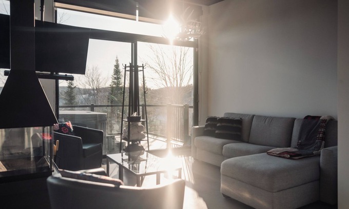 Saint-Faustin-Lac-Carre Apartment | Luxury loft in a tourist resort with magnificent mountain golf views