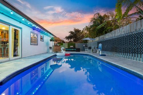 North Miami Beach House | Luxury Miami Villa: Heated Pool Near Aventura Mall