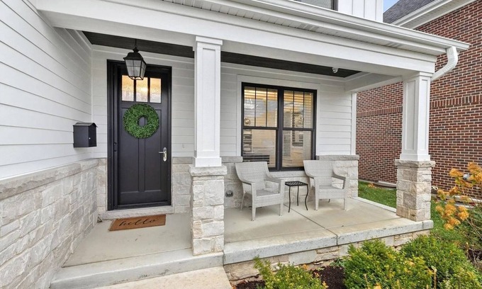 Elmhurst House | Luxury Modern Farmhouse