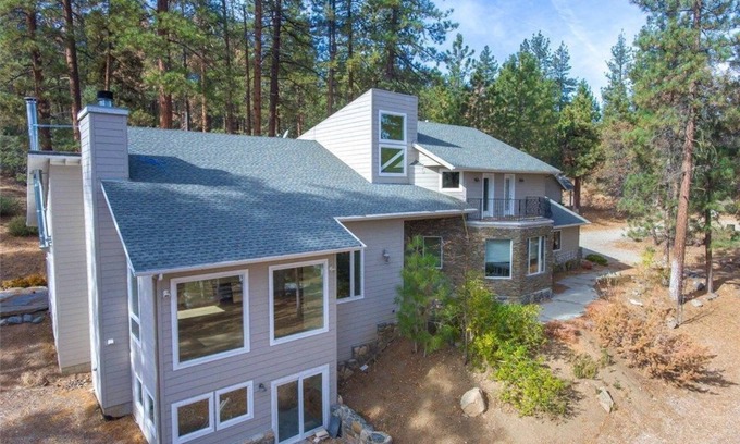 Frazier Park House | Luxury Mountain cabin
