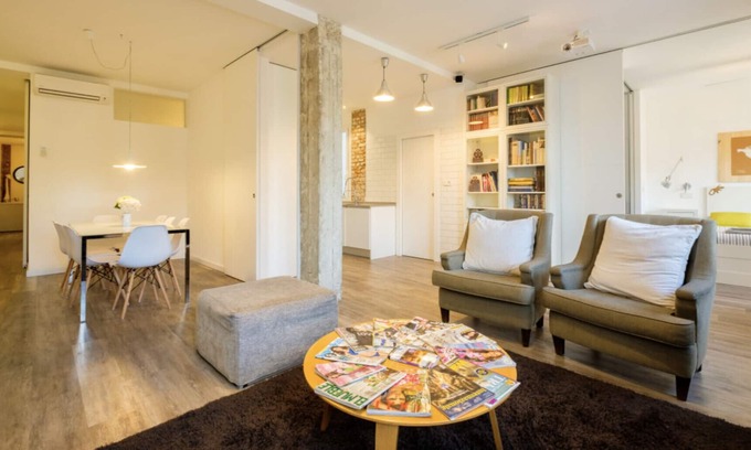 Ibiza Apartment | Luxury next to Madrid's Central Park
