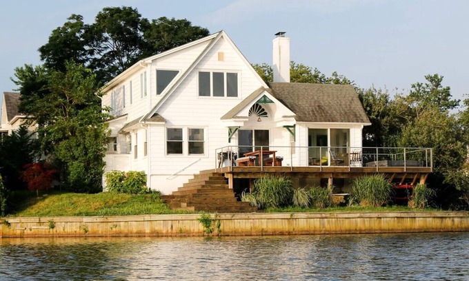Asbury Park House | Luxury Oasis Panoramic Lake Views - terrace and hot-tub overlooking Deal Lake