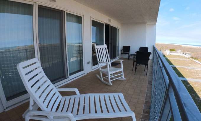 Diamond Beach Condo | Luxury Oceanfront Condo! Spetacular view!