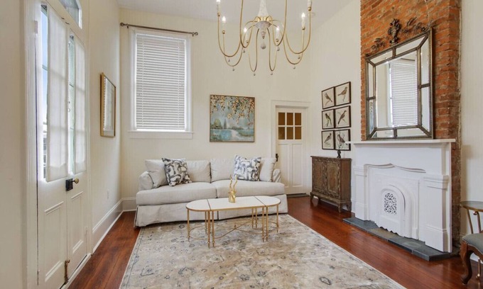 Faubourg Marigny Condo | Luxury on Frenchmen St. and the French Quarter! #3