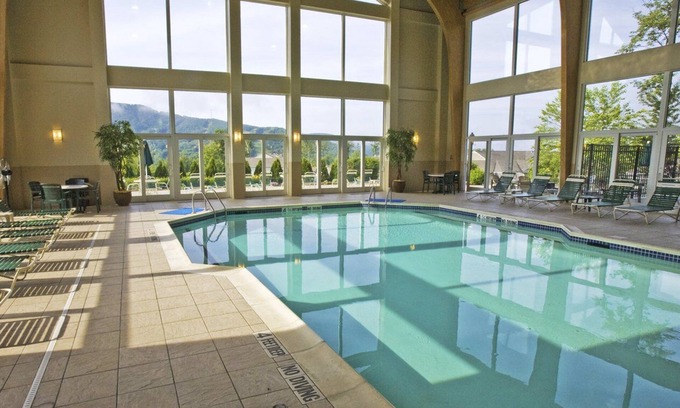 Williamstown Resort | Luxury one bedroom and one bathroom unit with full amenities
