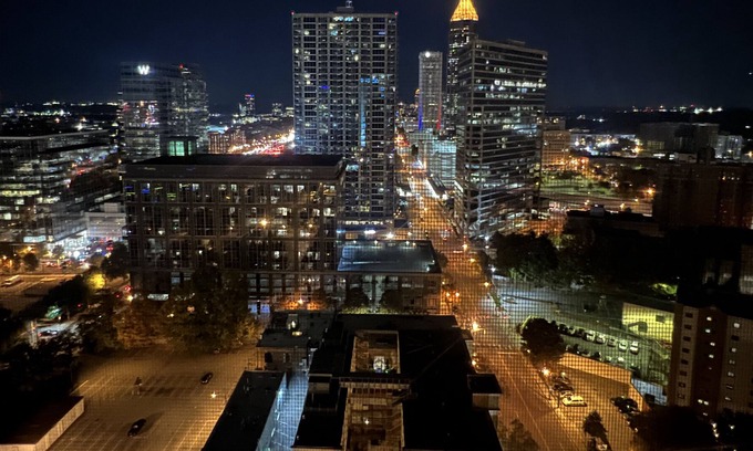 Peachtree Center Condo | Luxury Penthouse | Downtown | Phenomenal Views