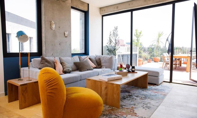 Cuauhtemoc Apartment | Luxury Penthouse in the City Centre