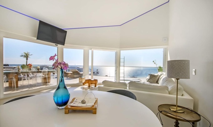 Benalmadena Apartment | Luxury penthouse with Jacuzzi and Seaviews