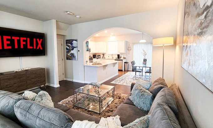 Ballantyne East House | Luxury Rea Farms Modern House