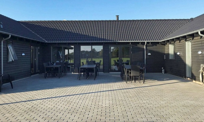 Stege House | Luxury Retreat with Pool - By Traum Ferienwohnungen