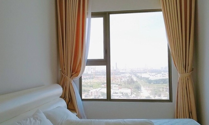 District 7 Apartment | LUXURY RIVER VIEW- FREE GYM, SAUNA, SWIMMING POOL