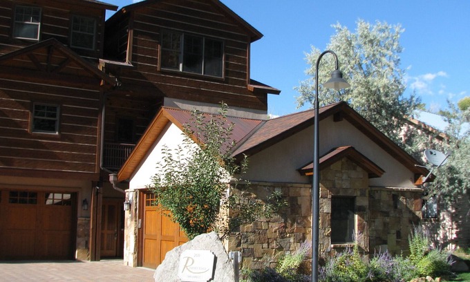 Pagosa Springs House | Luxury Riversedge Townhome
