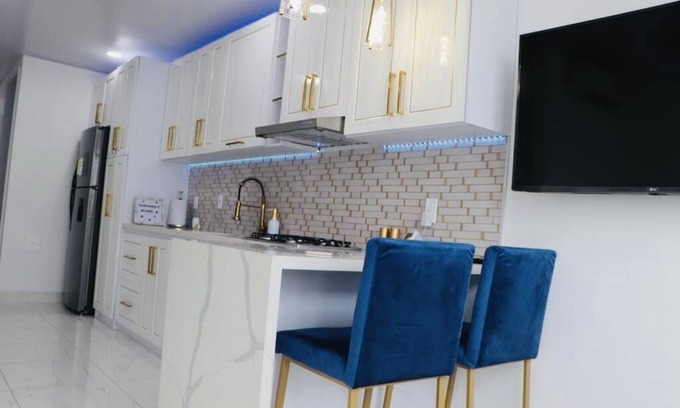 Guadalajara de Buga Apartment | Luxury, Romantic and Comfy Apartment in Guadalajara de Buga!