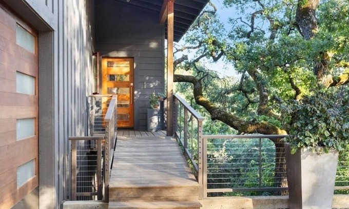 Auburn House | Luxury Stay Sierra Foothills