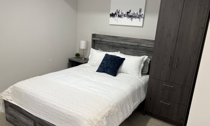 North Buffalo Apartment | Luxury Studio at Pierce Arrow #12