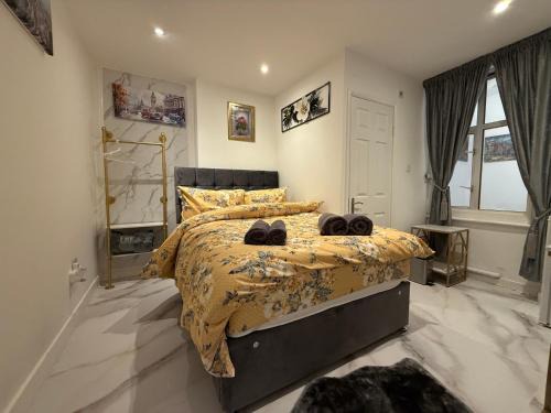 Warwick House | Luxury Studio in Victoria, 7 minutes walk to Victoria Station, Room 2