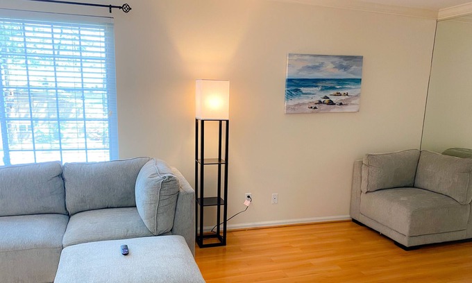 Vestavia Hills Apartment | Luxury & stylish 2BR apartment in the center of city